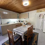 בית נופש Lina's